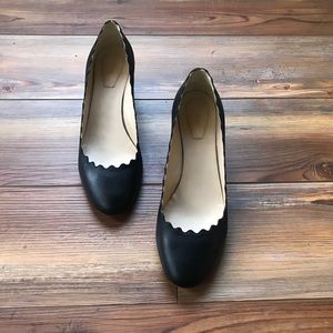 Chloe Lauren Scalloped Leather Pumps 38 EUC